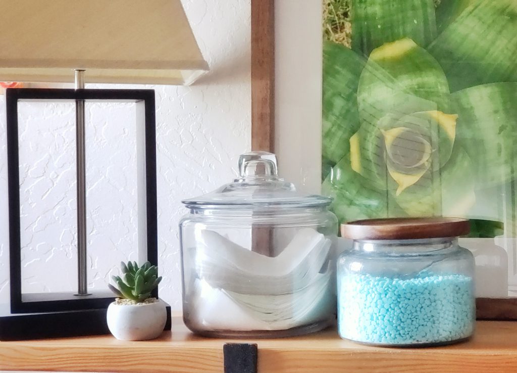 Glass Containers, Laundry