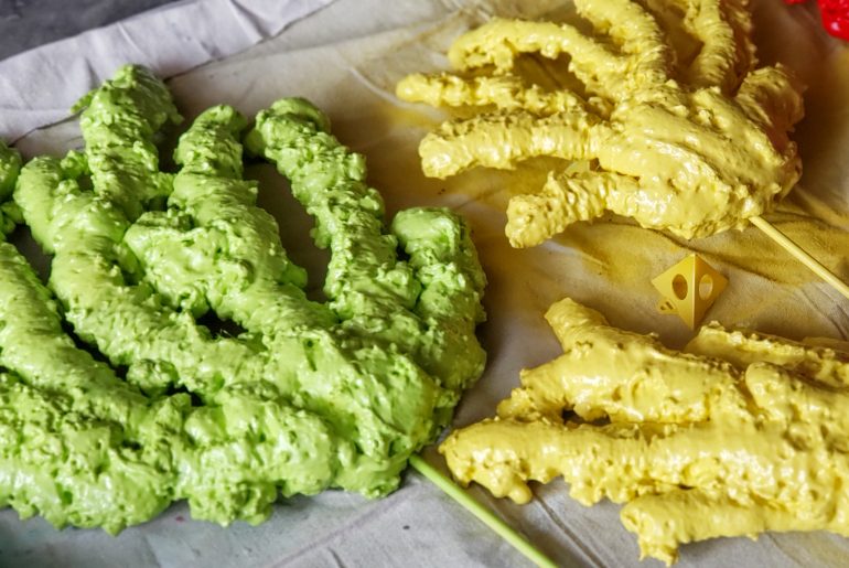 How to make DIY coral for party decorations in just 4 easy steps!