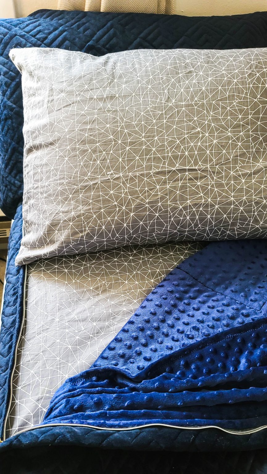 The Ultimate Solution for Small Spaces and Kids DIY Zippered Bedding